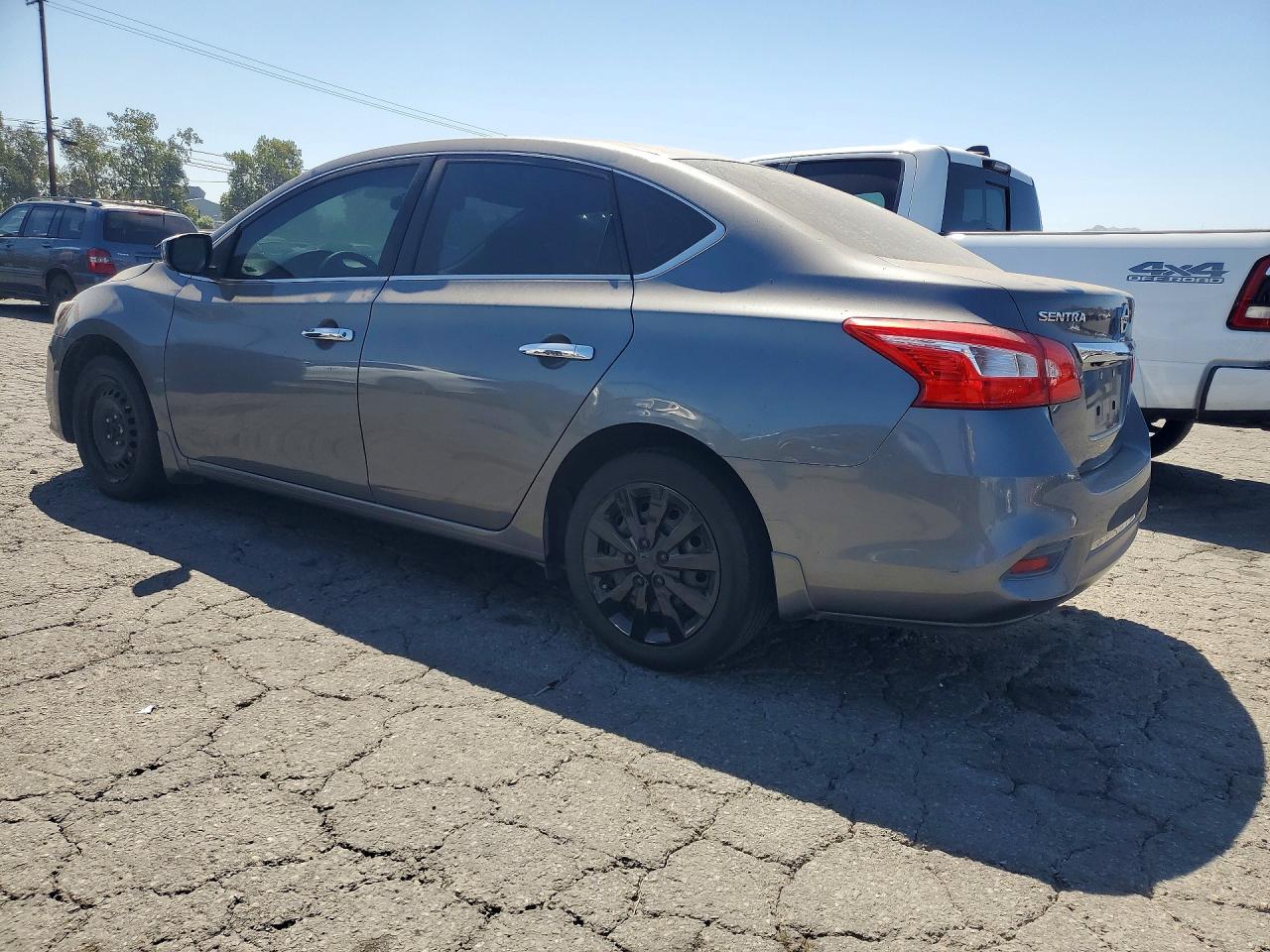 2019 NISSAN SENTRA S — снимка 2