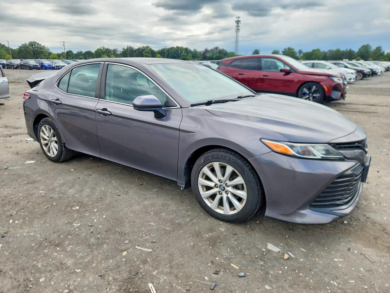 2019 TOYOTA CAMRY LE — снимка 4