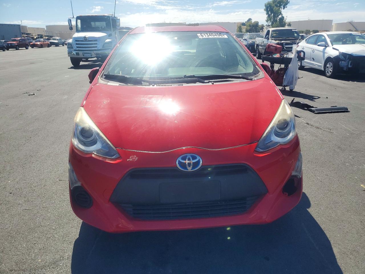 2015 TOYOTA PRIUS C ONE — снимка 5