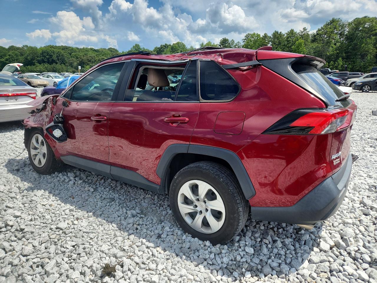 2021 TOYOTA RAV4 LE — снимка 2