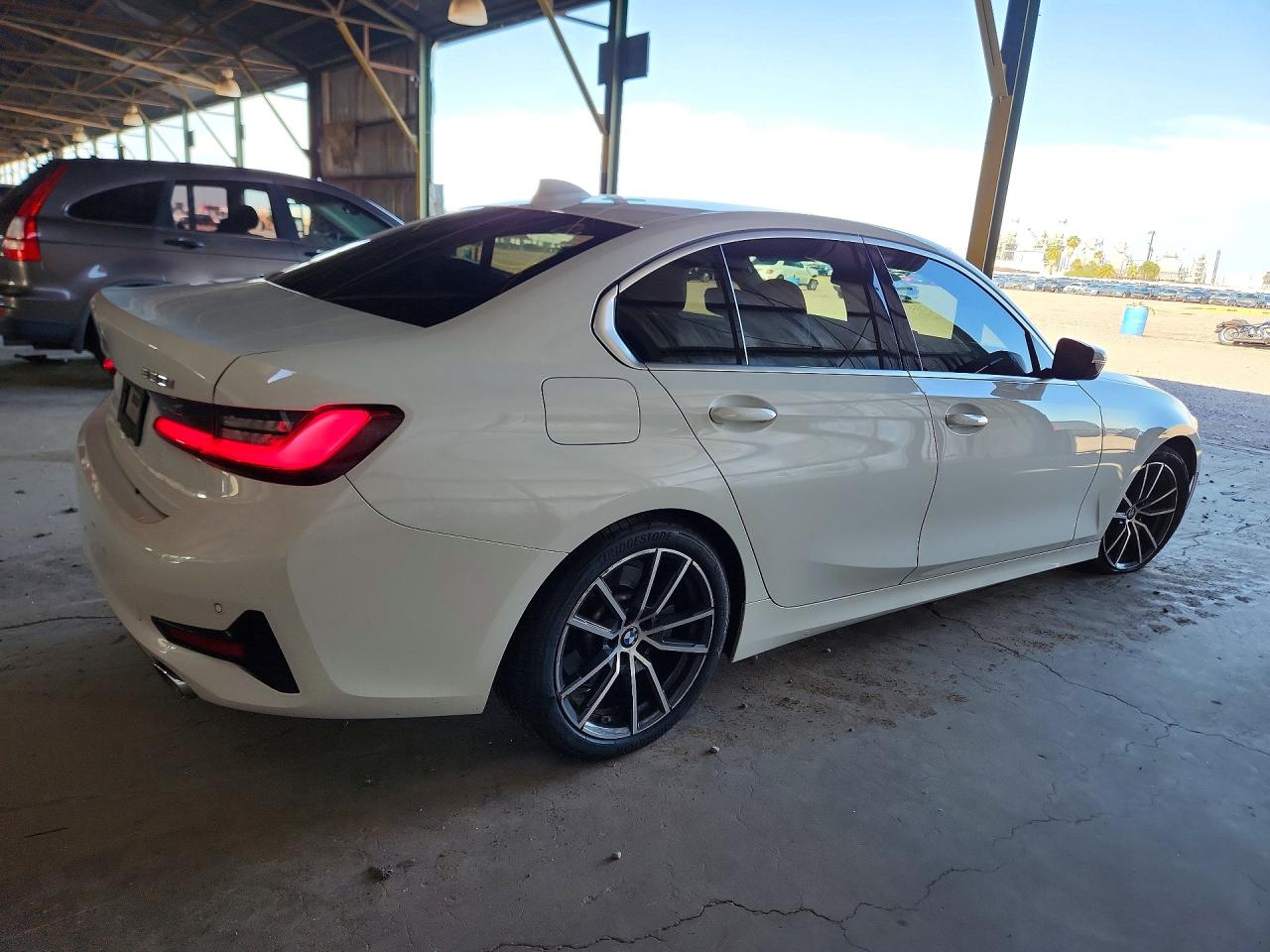 2021 BMW 330I — снимка 3