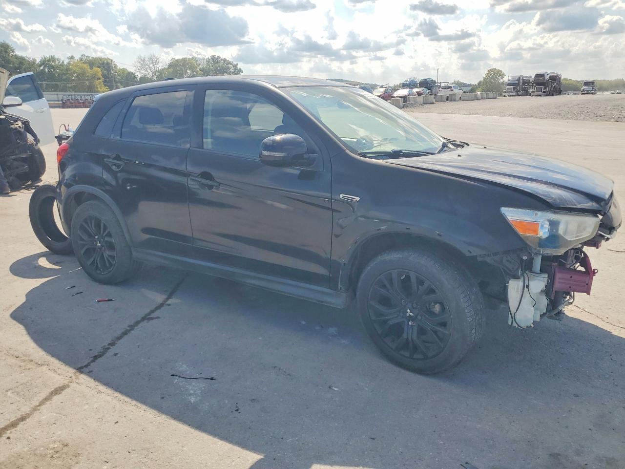2019 MITSUBISHI OUTLANDER SPORT ES — снимка 4