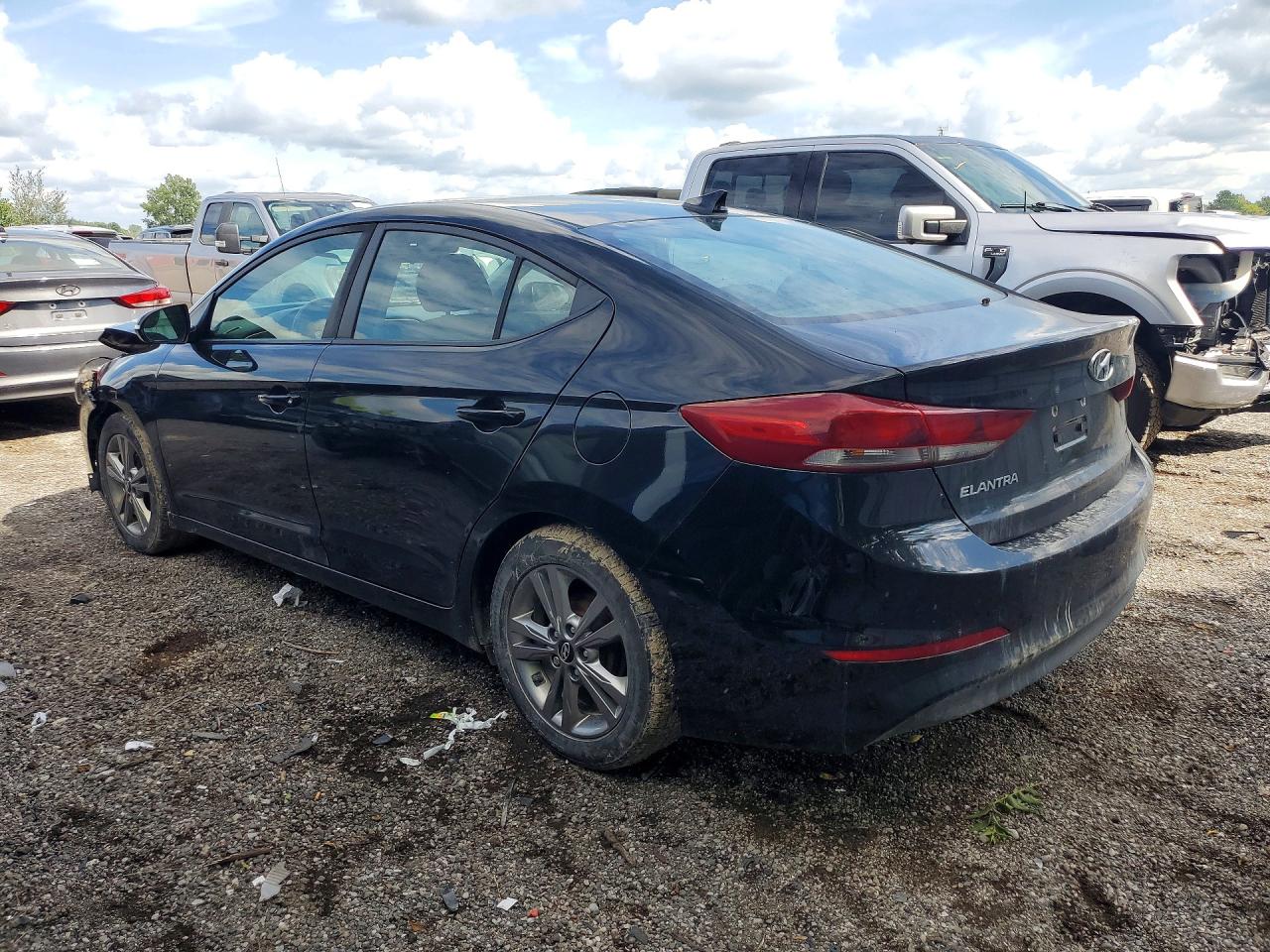 2017 HYUNDAI ELANTRA SE — снимка 2