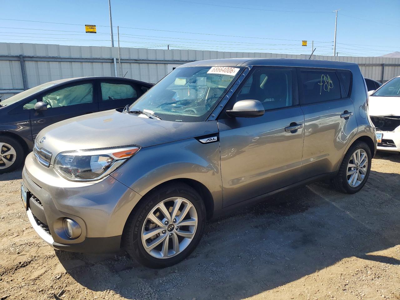 2018 KIA SOUL +