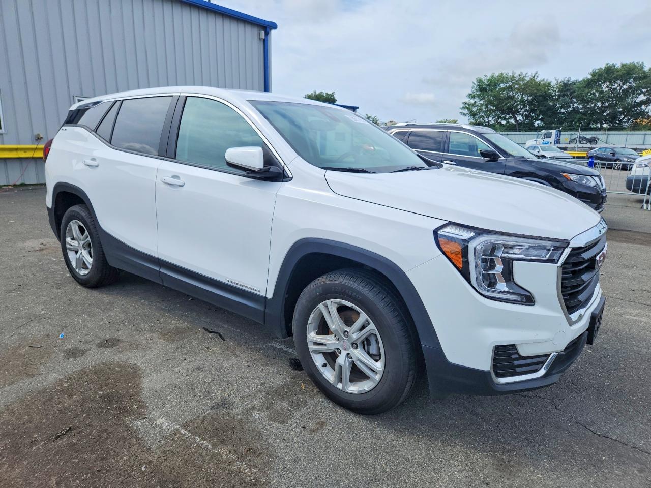 2024 GMC TERRAIN SLE — photo 4