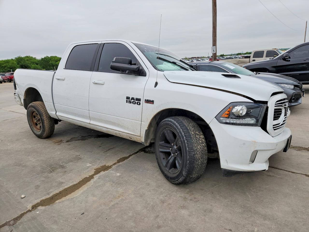 2018 RAM 1500 — снимка 4