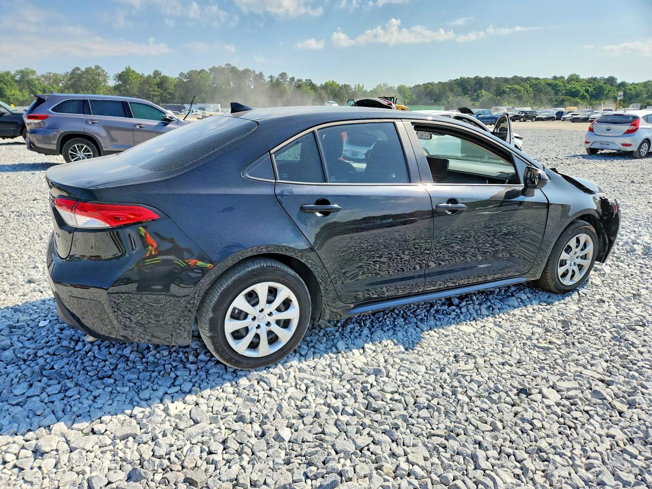 2026 TOYOTA COROLLA LE — снимка 3