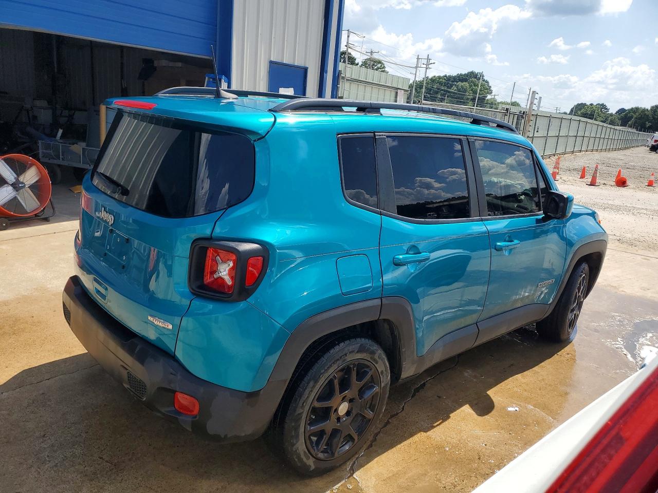 2021 JEEP RENEGADE LATITUDE — снимка 3