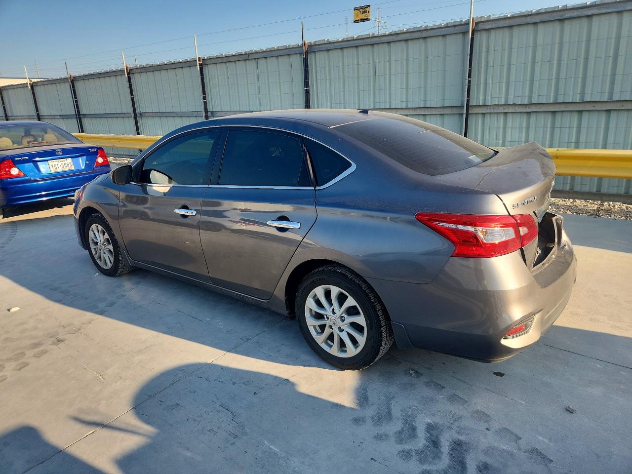 2019 NISSAN SENTRA SV — снимка 2