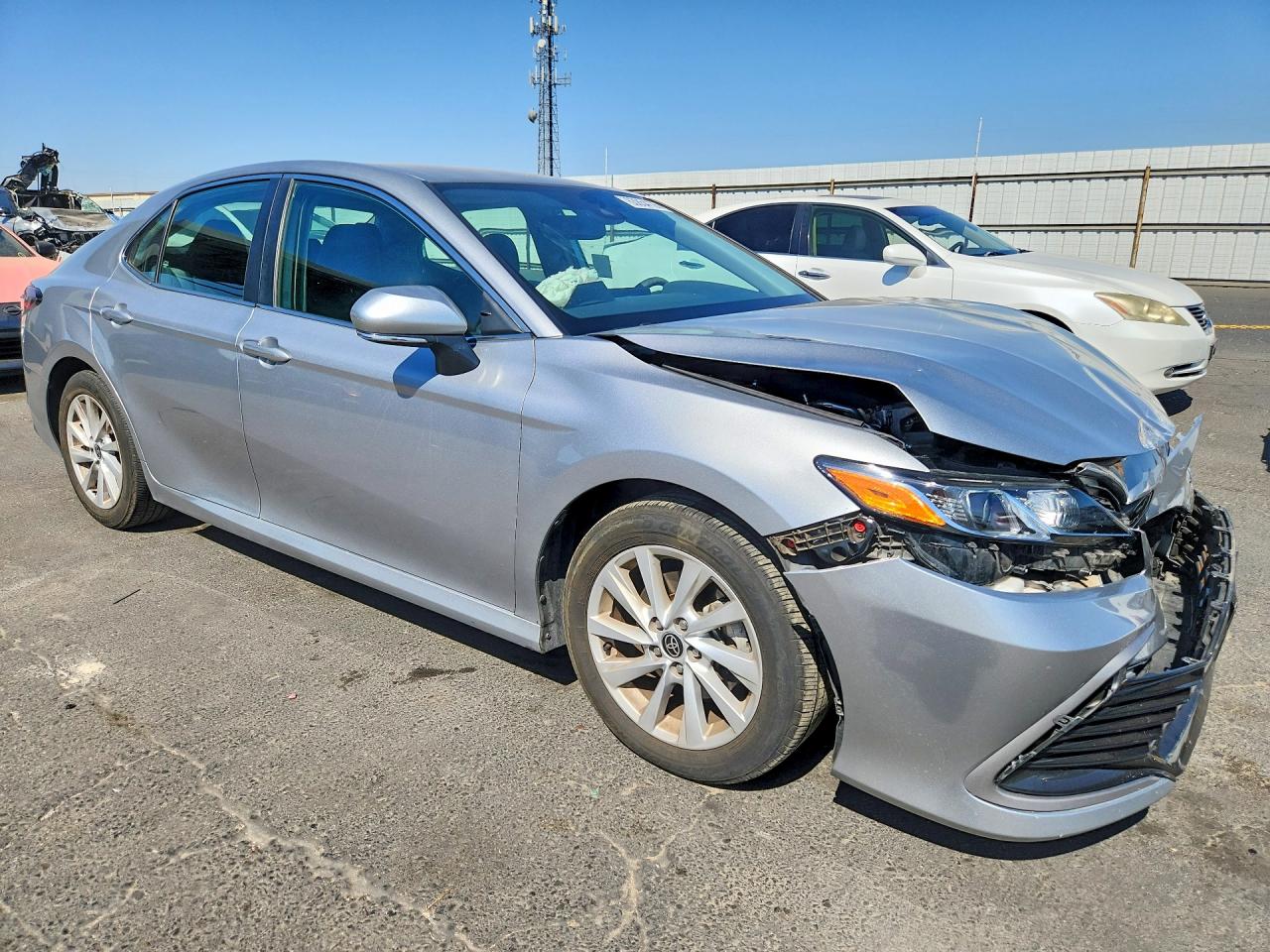 2022 TOYOTA CAMRY LE — снимка 4