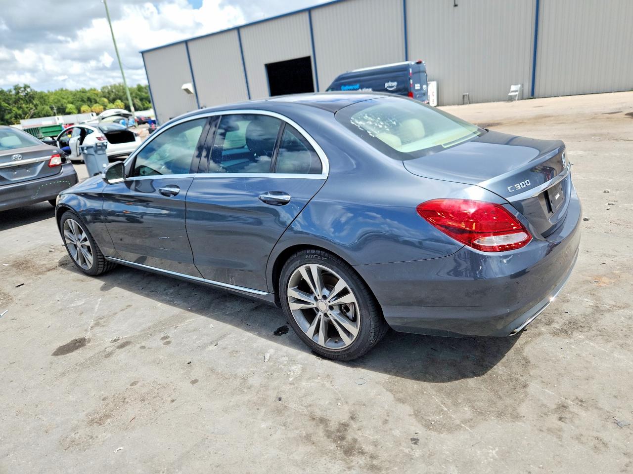 2015 MERCEDES-BENZ C 300 — снимка 2