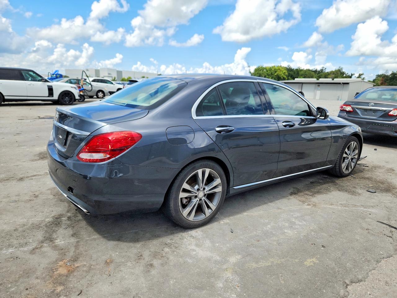 2015 MERCEDES-BENZ C 300 — снимка 3