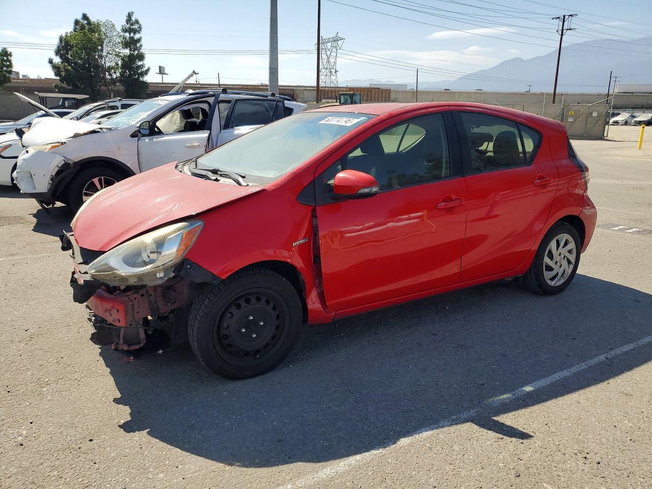 2015 TOYOTA PRIUS C TWO