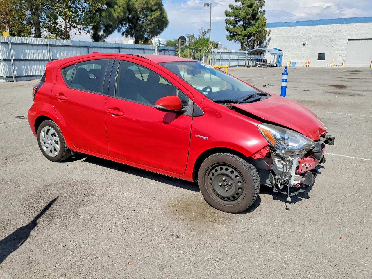 2015 TOYOTA PRIUS C TWO — снимка 4