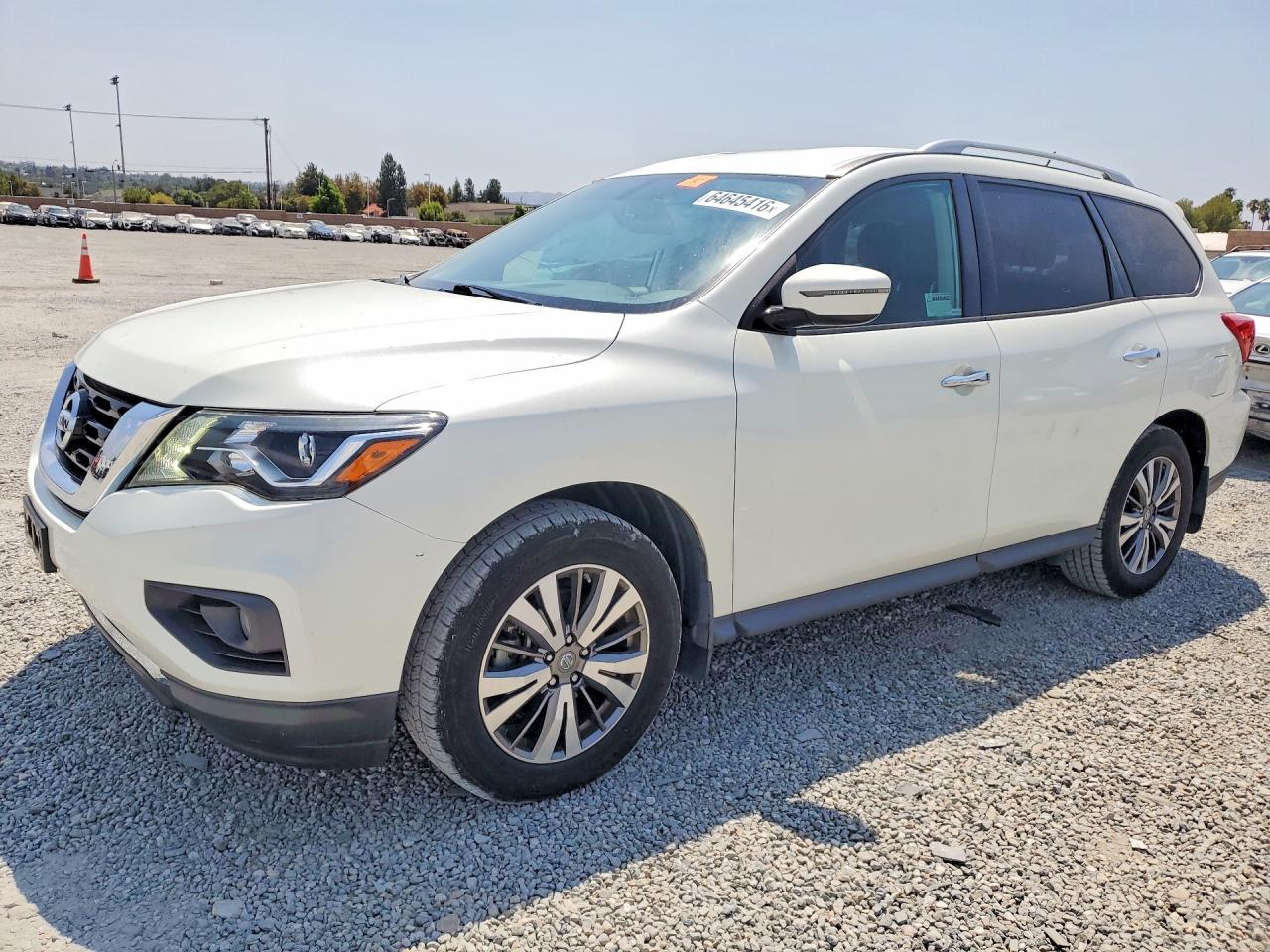 2018 NISSAN PATHFINDER SV