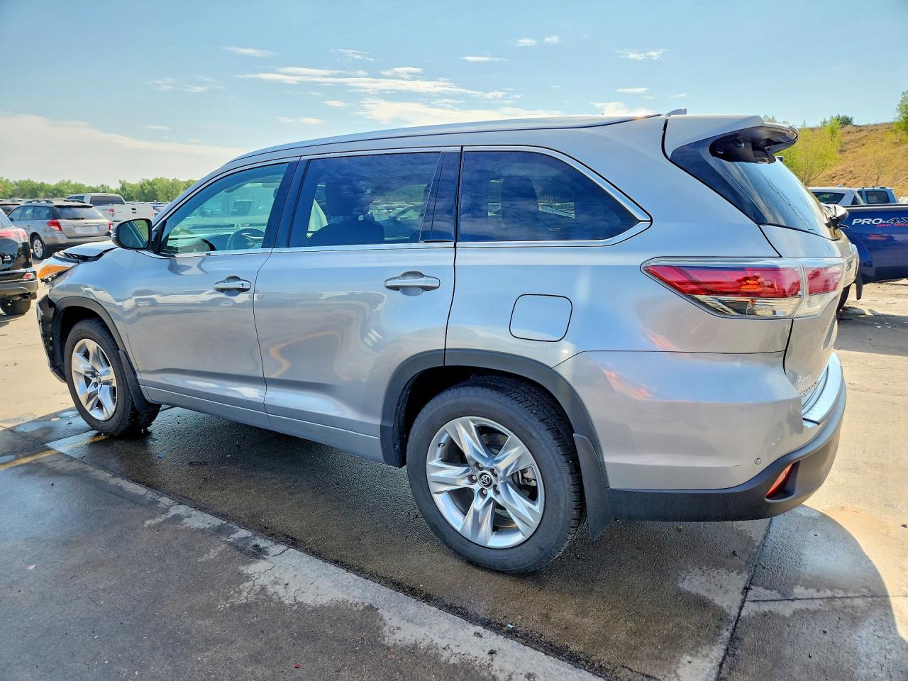 2016 TOYOTA HIGHLANDER LIMITED — снимка 2