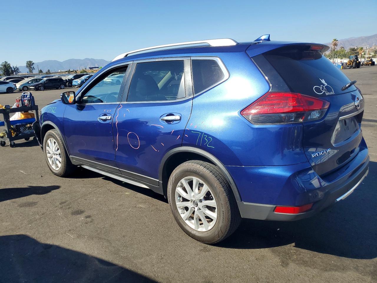 2020 NISSAN ROGUE SV — снимка 2