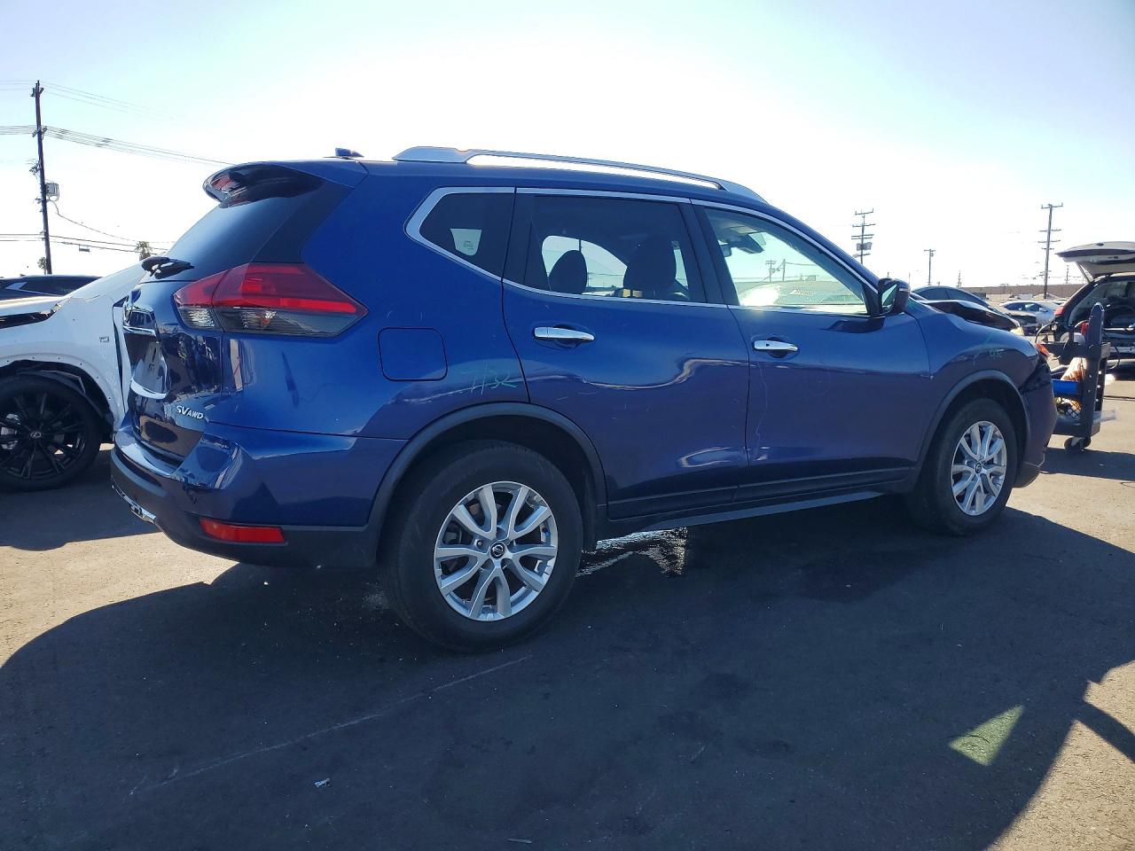 2020 NISSAN ROGUE SV — снимка 3