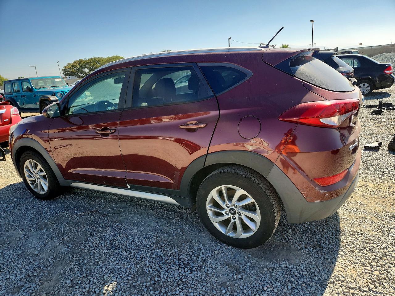 2017 HYUNDAI TUCSON SE — снимка 2