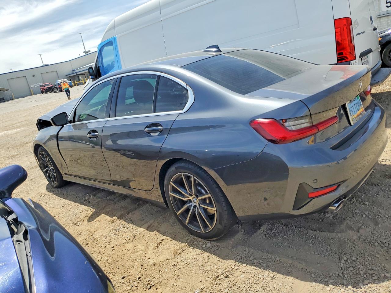2021 BMW 330I — снимка 2