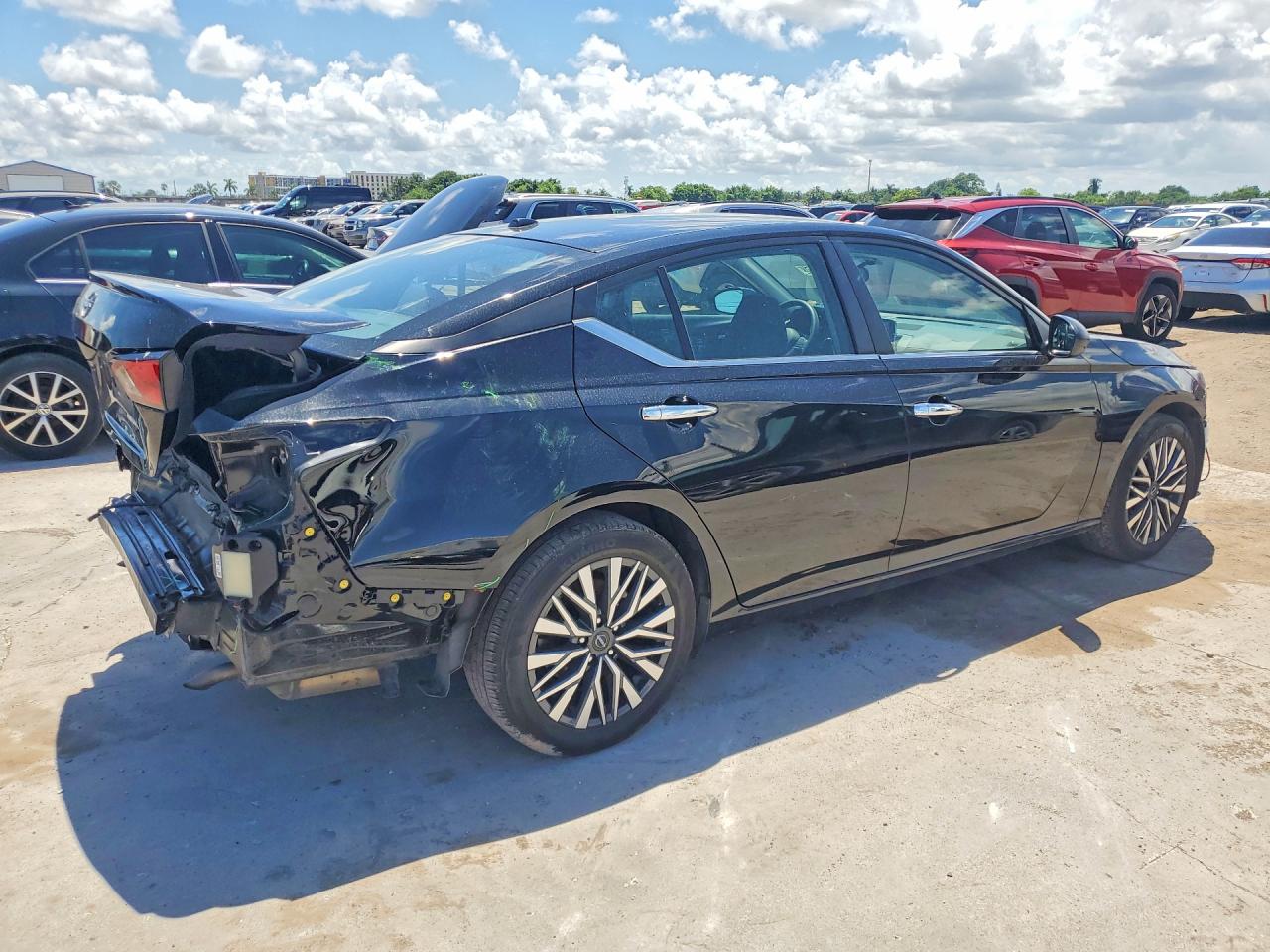 2025 NISSAN ALTIMA SV — снимка 3