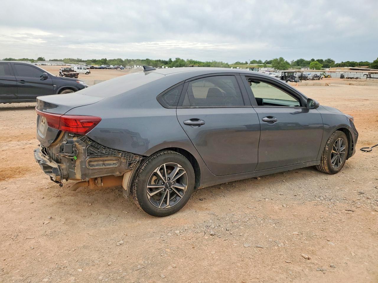 2024 KIA FORTE LXS — снимка 3