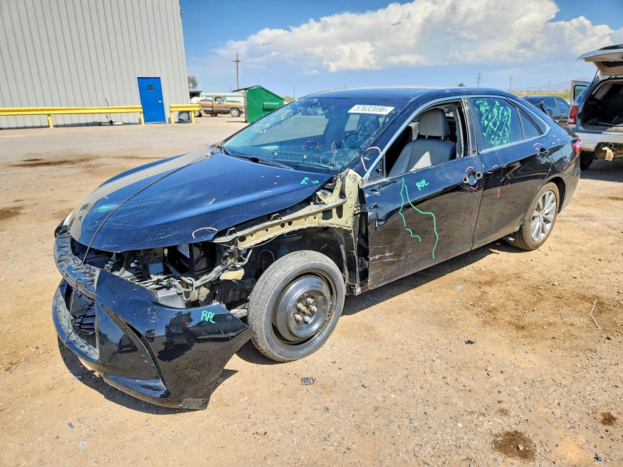 2017 TOYOTA CAMRY XLE