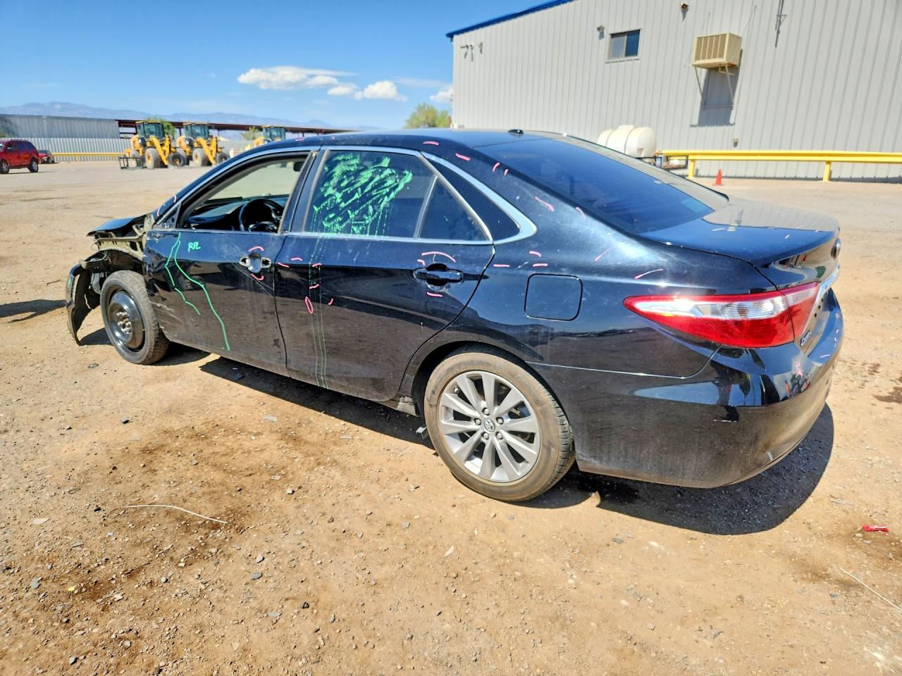 2017 TOYOTA CAMRY XLE — снимка 2