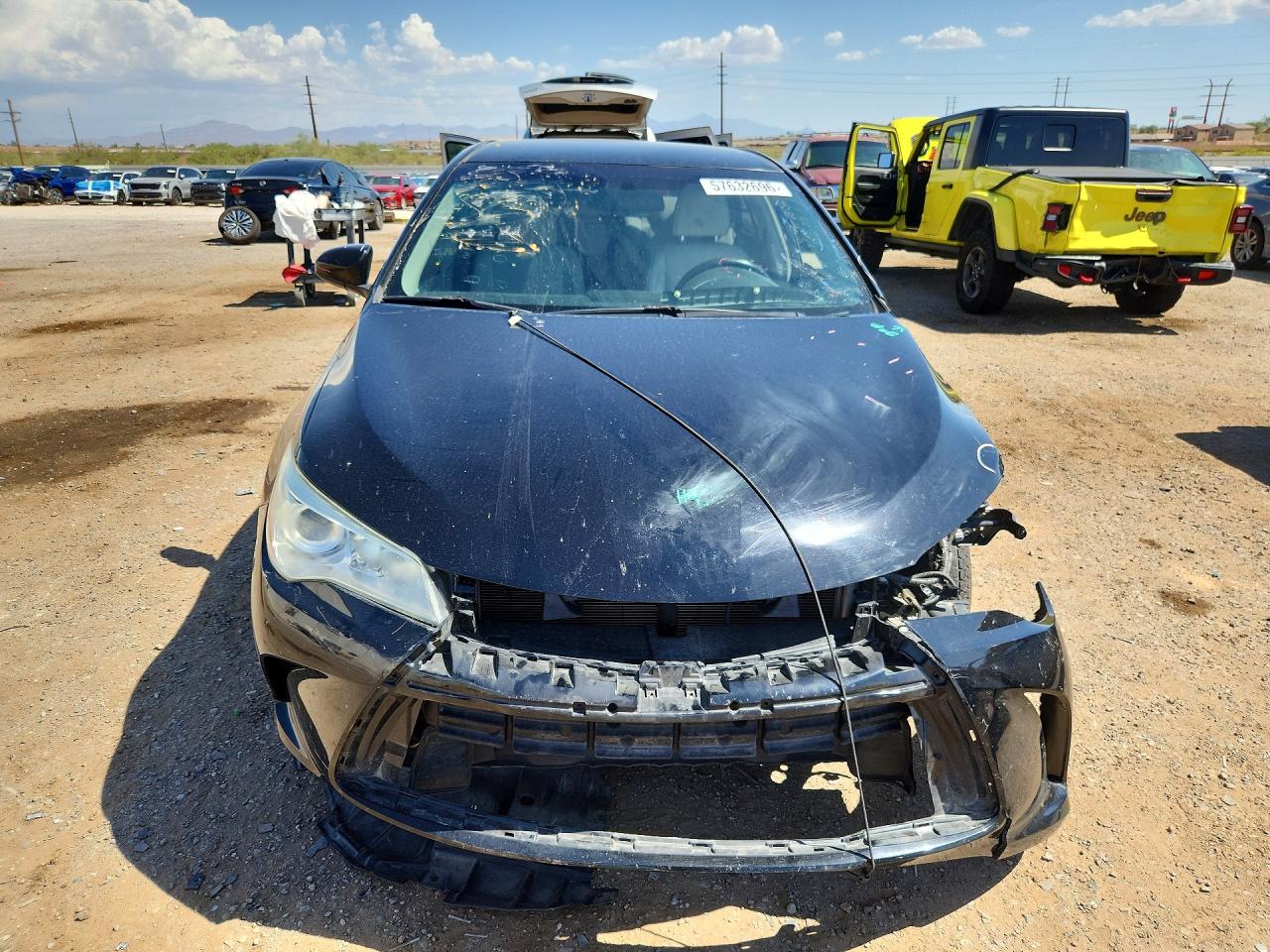 2017 TOYOTA CAMRY XLE — снимка 5