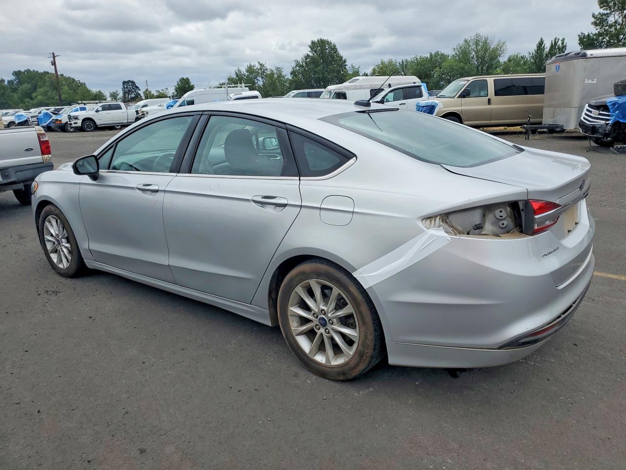 2017 FORD FUSION SE — снимка 2