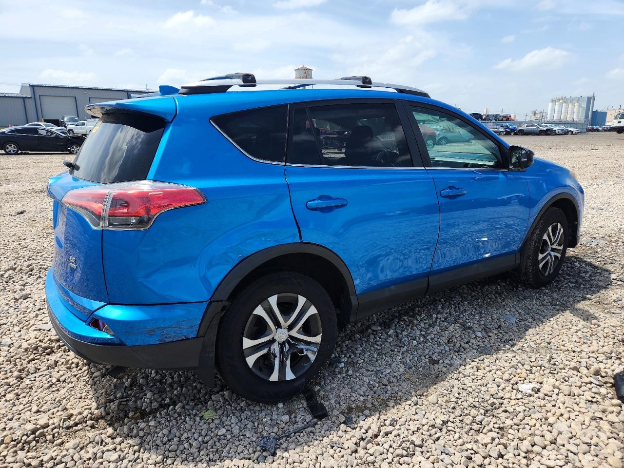2016 TOYOTA RAV4 LE — снимка 4