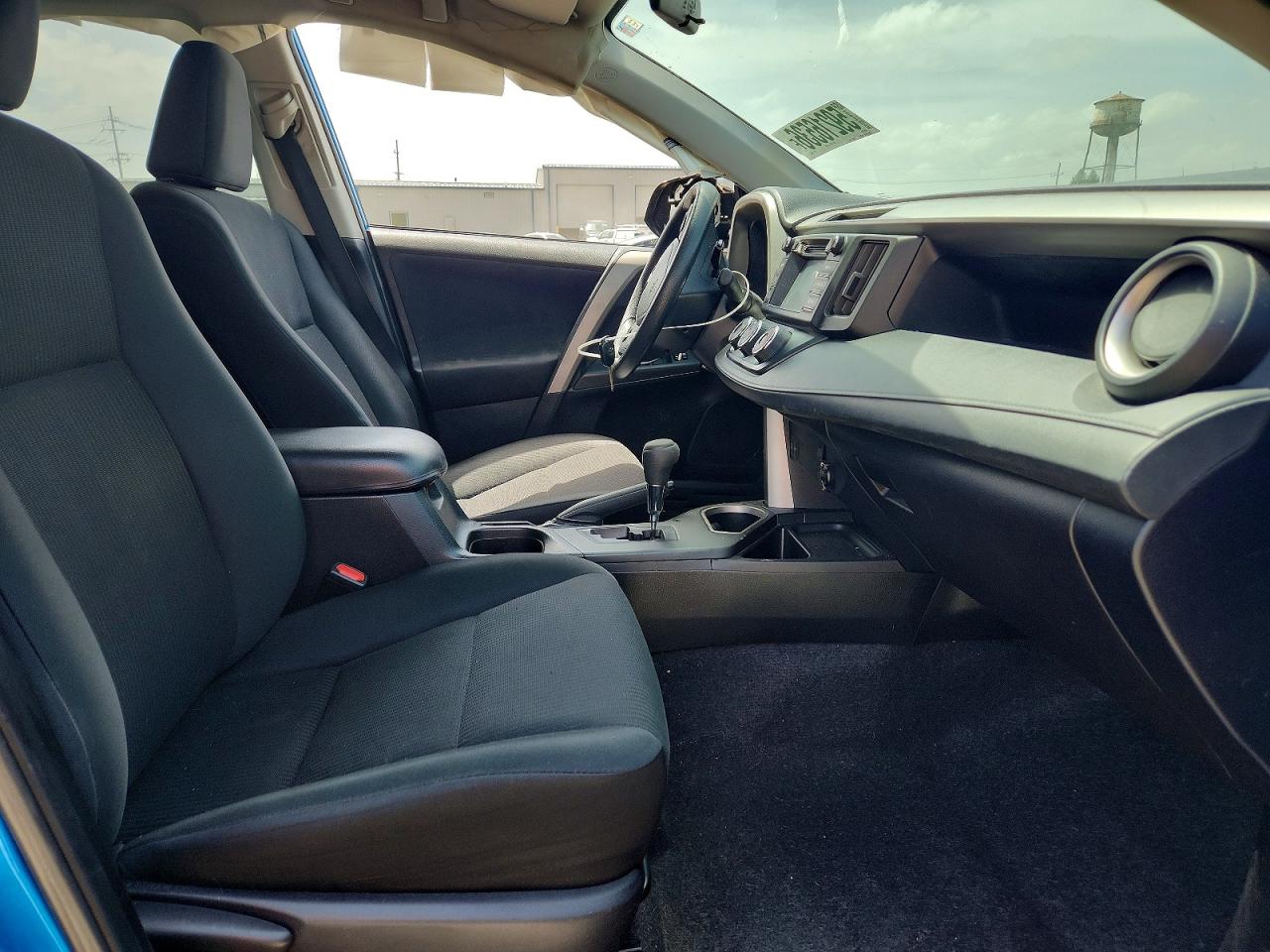 2016 TOYOTA RAV4 LE — снимка 5