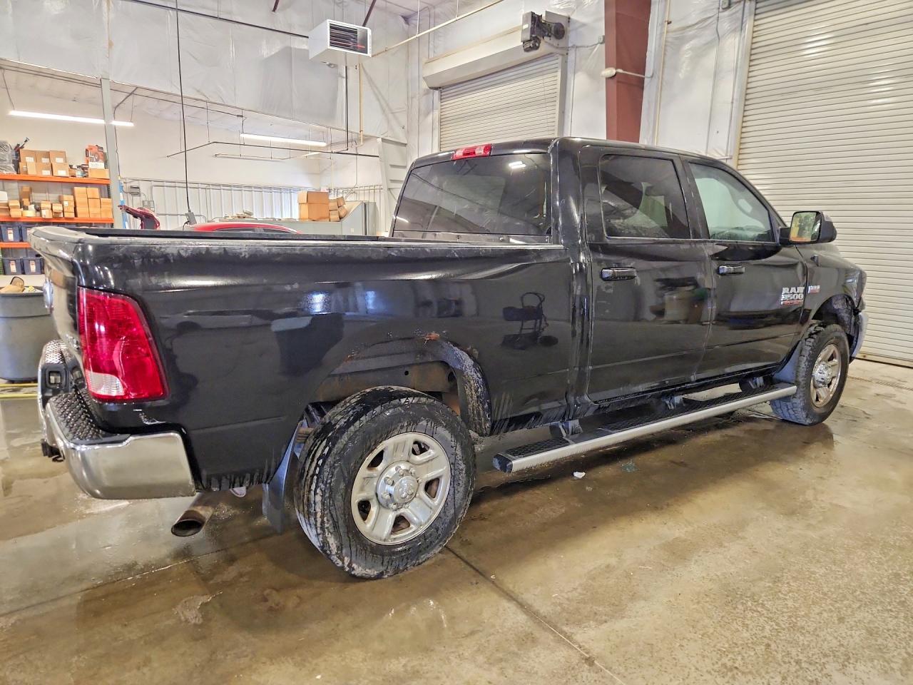 2017 RAM 3500 ST — снимка 3