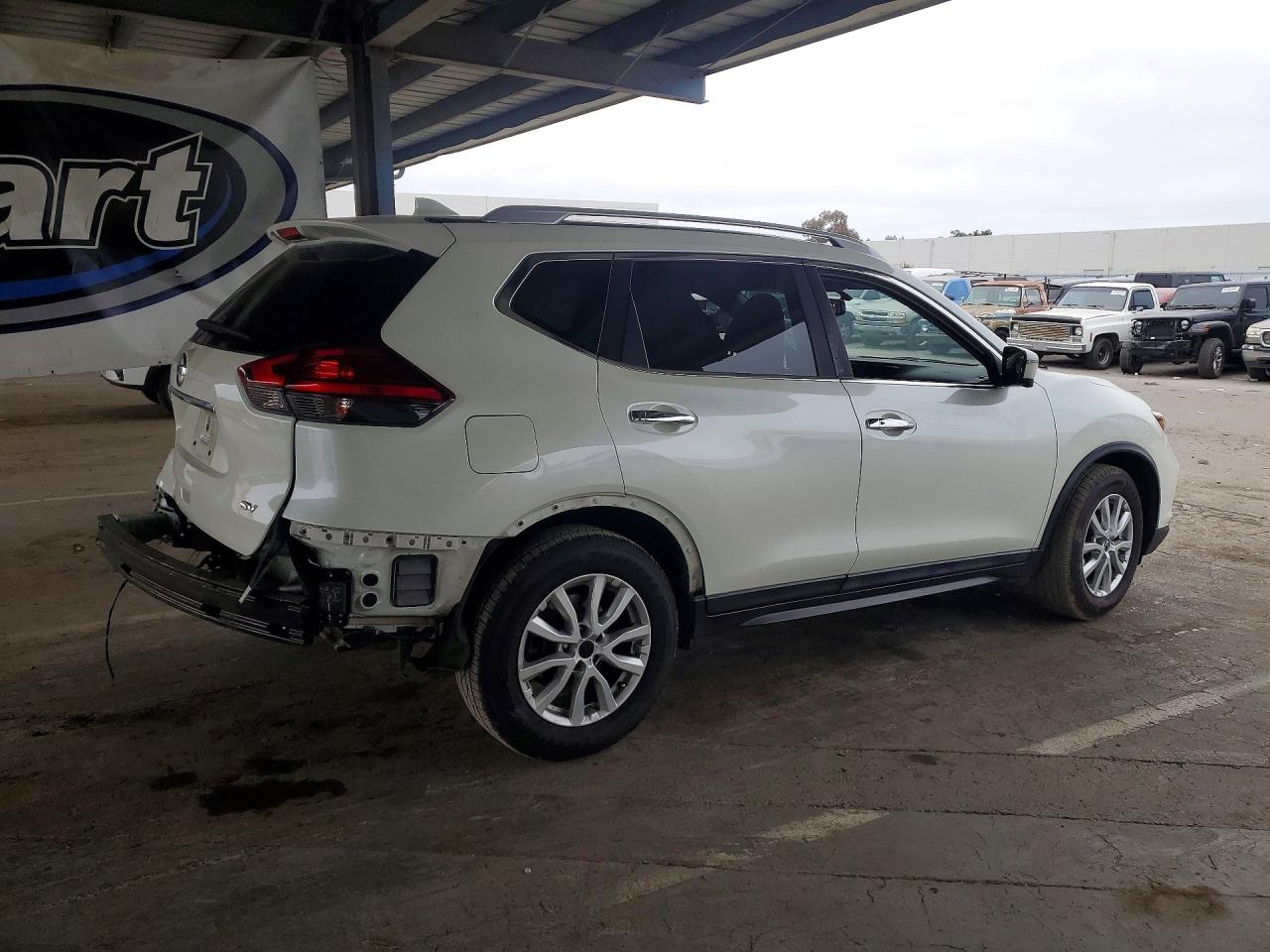 2017 NISSAN ROGUE SV — снимка 3