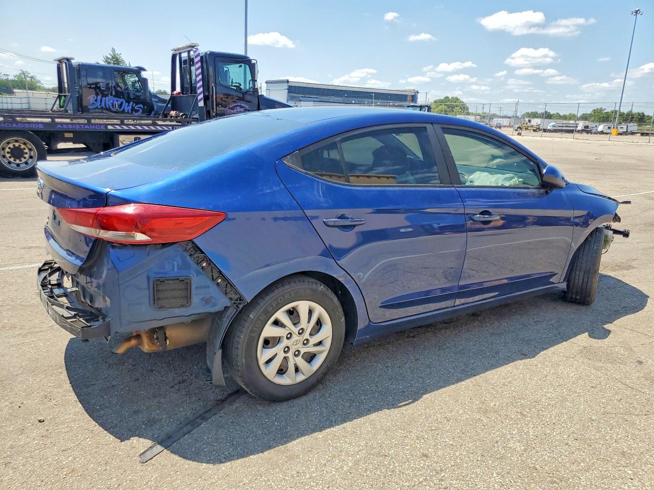 2018 HYUNDAI ELANTRA SE — снимка 3