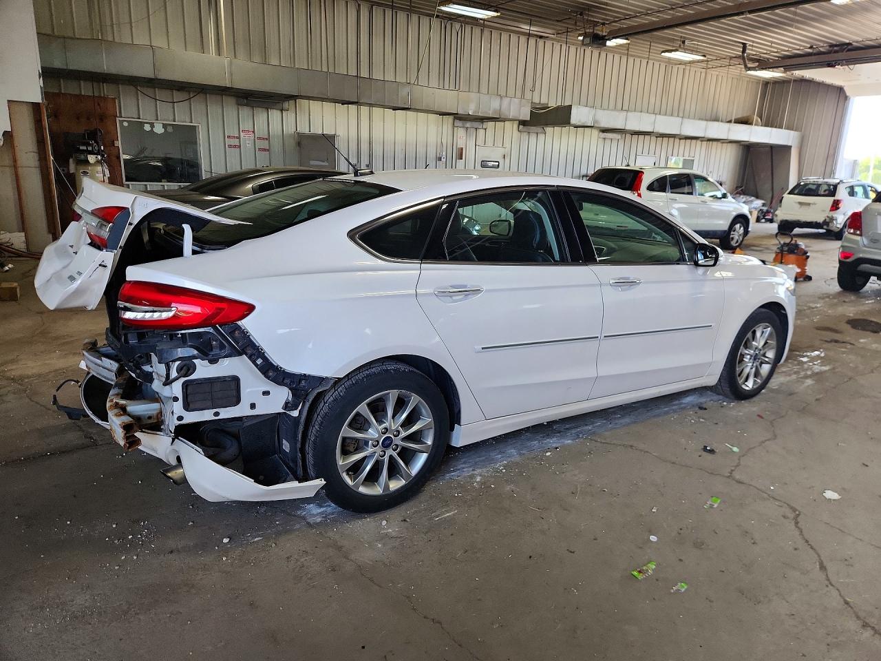 2017 FORD FUSION SE — снимка 3