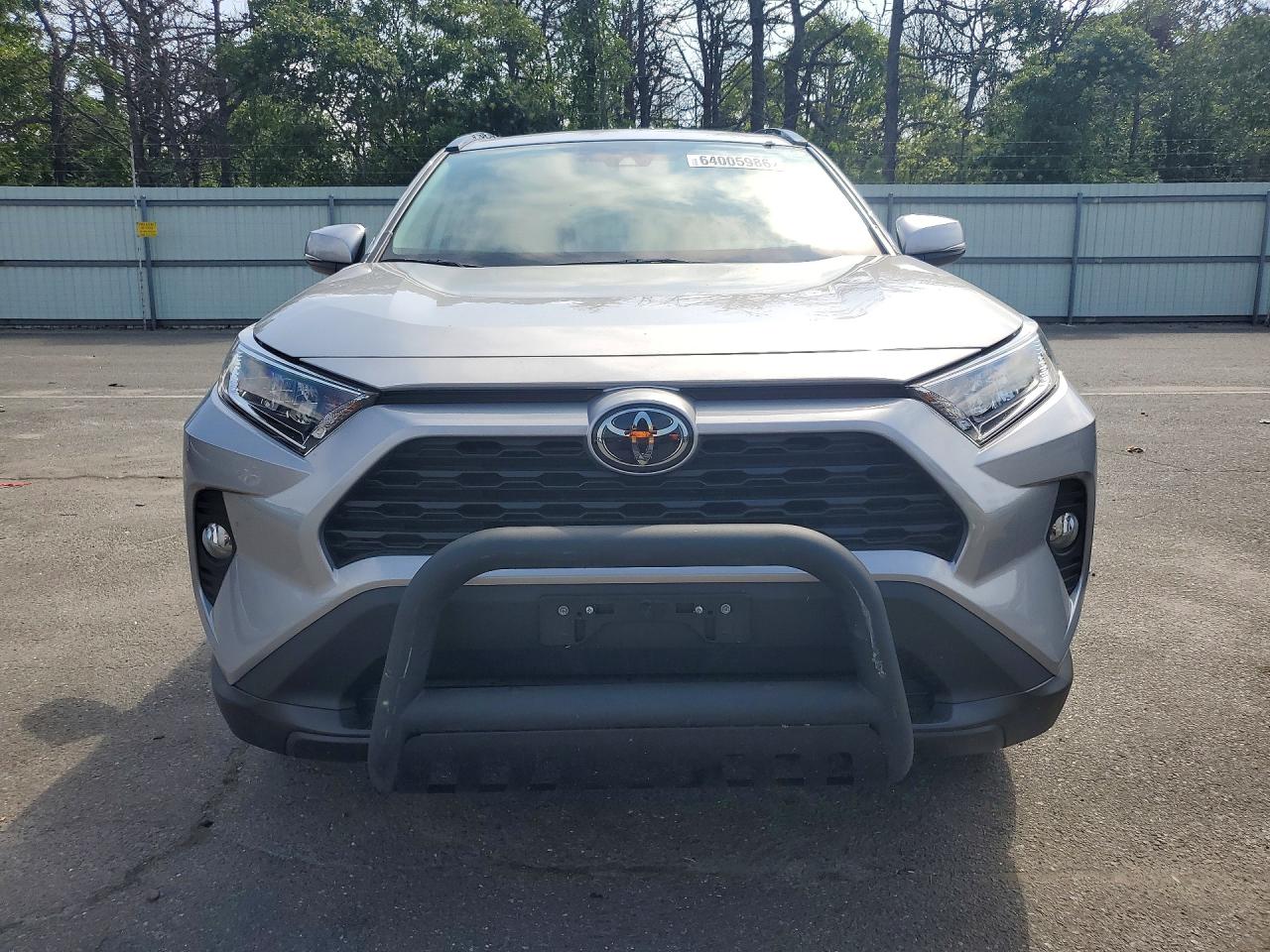 2020 TOYOTA RAV4 XLE PREMIUM — снимка 5