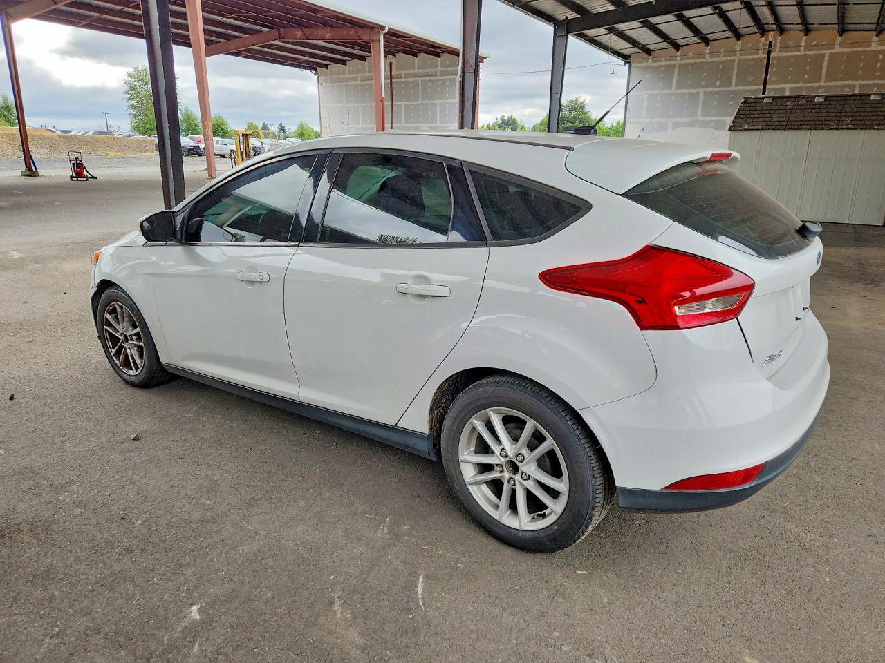 2017 FORD FOCUS SE — снимка 2