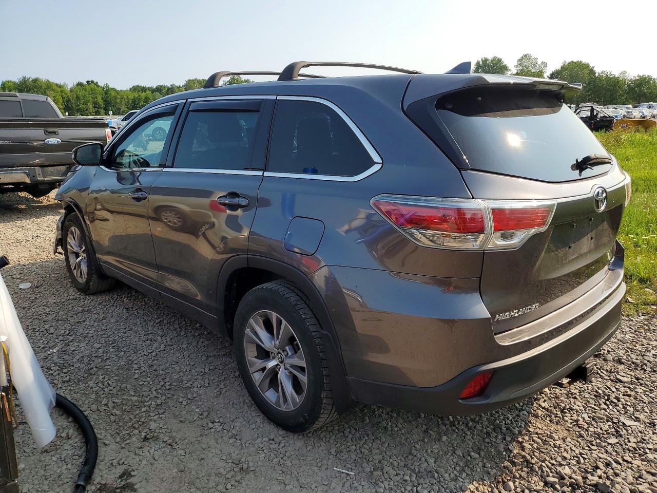 2016 TOYOTA HIGHLANDER LE PLUS — снимка 2