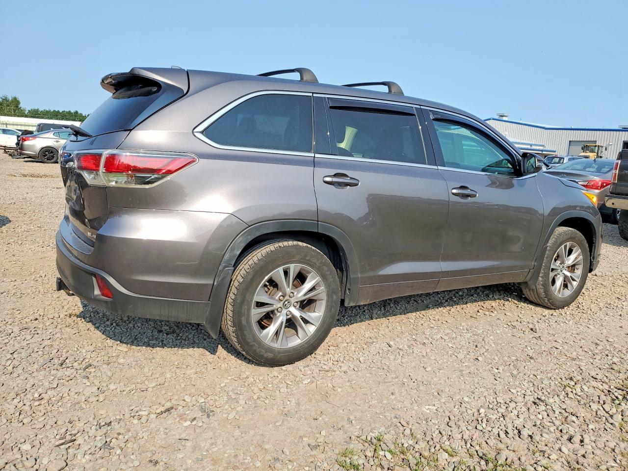 2016 TOYOTA HIGHLANDER LE PLUS — снимка 3