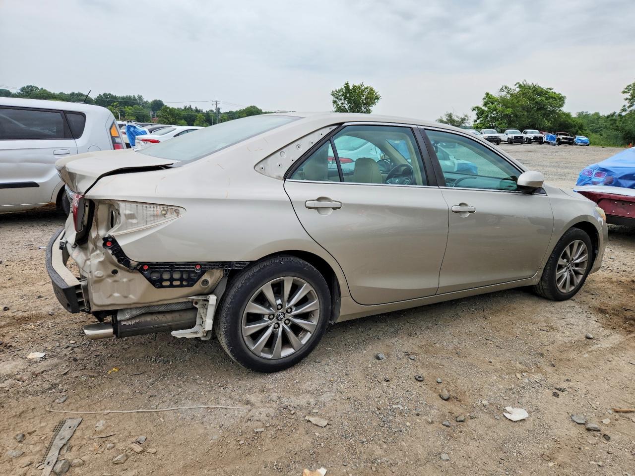 2016 TOYOTA CAMRY XLE — снимка 3