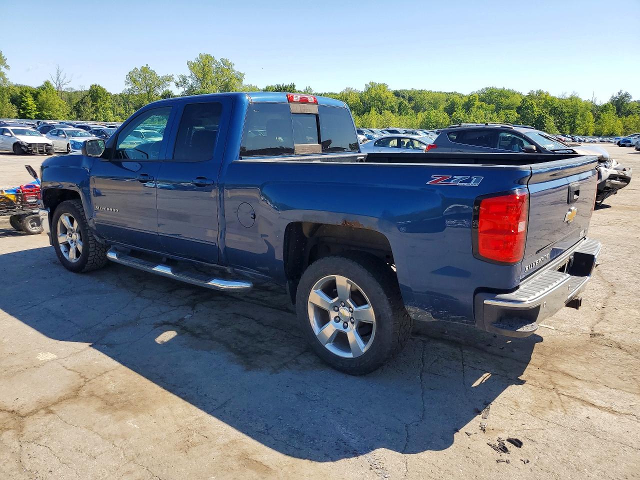 2015 CHEVROLET SILVERADO K1500 LT — снимка 2