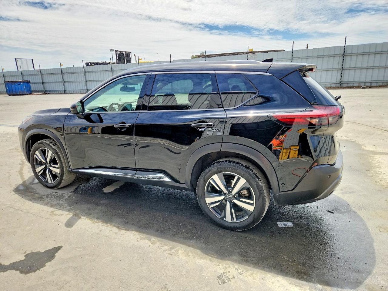 2023 NISSAN ROGUE SL — снимка 2