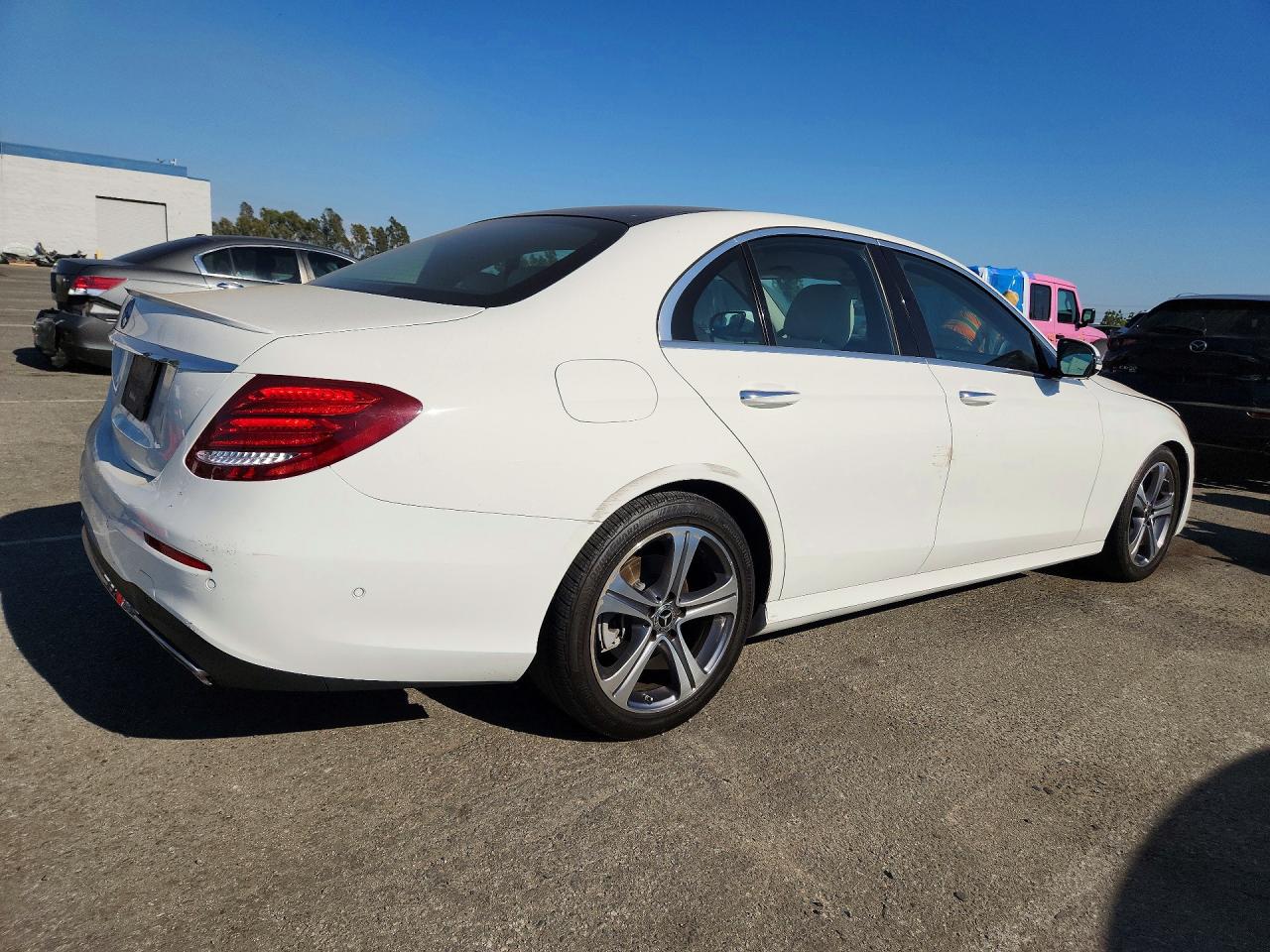 2019 MERCEDES-BENZ E 300 — снимка 3