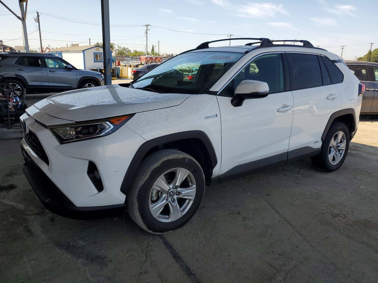 2021 TOYOTA RAV4 HYBRID XLE