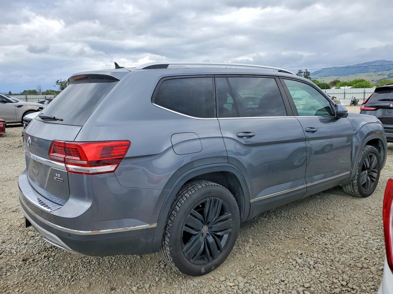 2019 VOLKSWAGEN ATLAS SEL — снимка 3