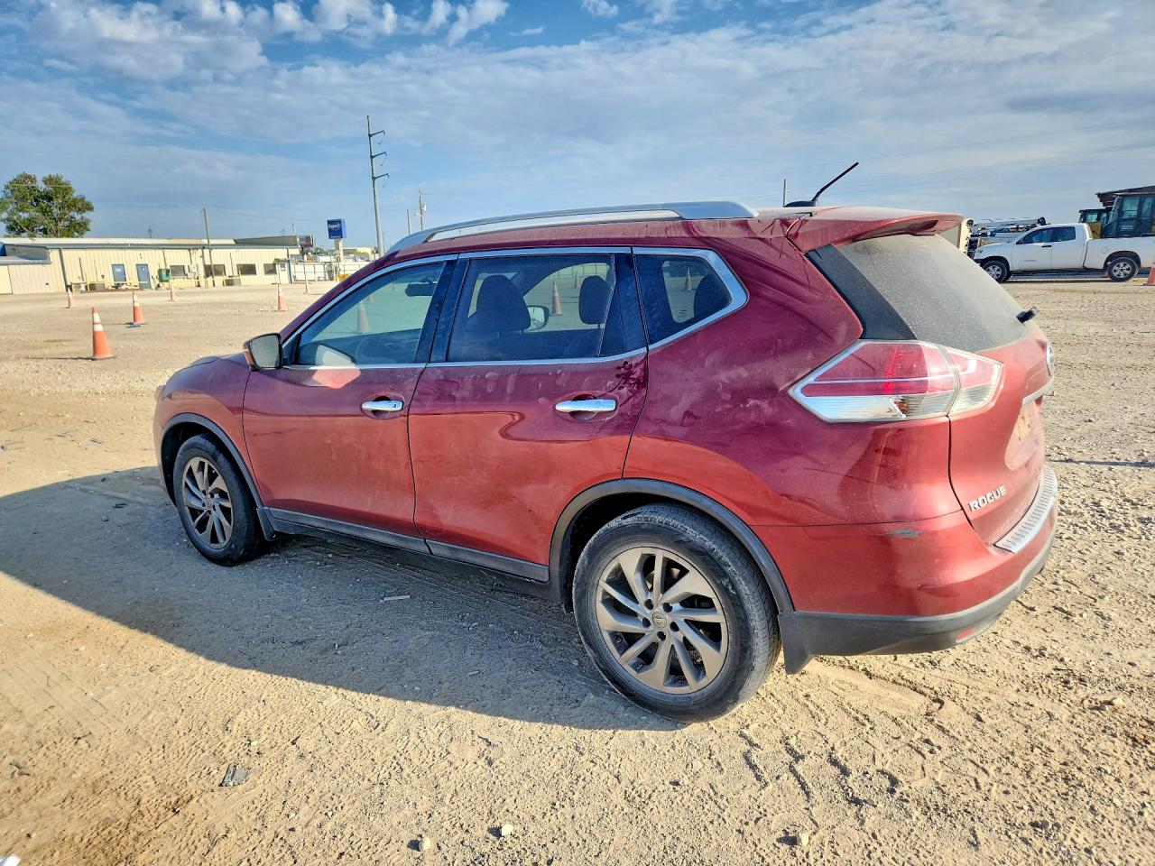 2015 NISSAN ROGUE SL — снимка 2