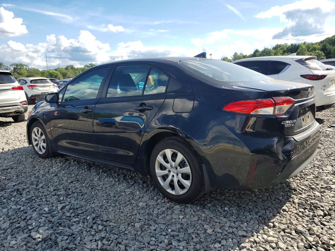 2026 TOYOTA COROLLA LE — снимка 2