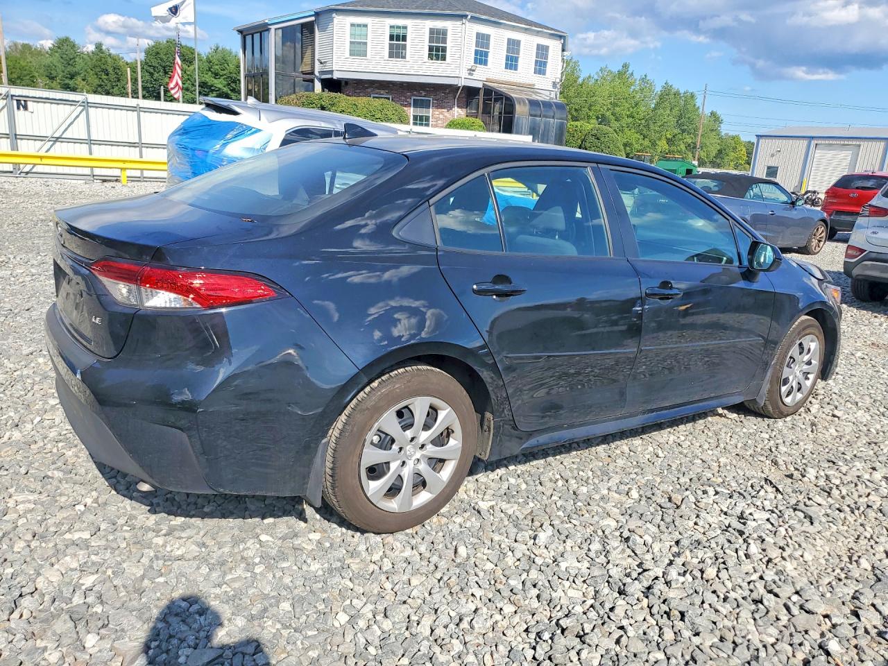 2026 TOYOTA COROLLA LE — снимка 3