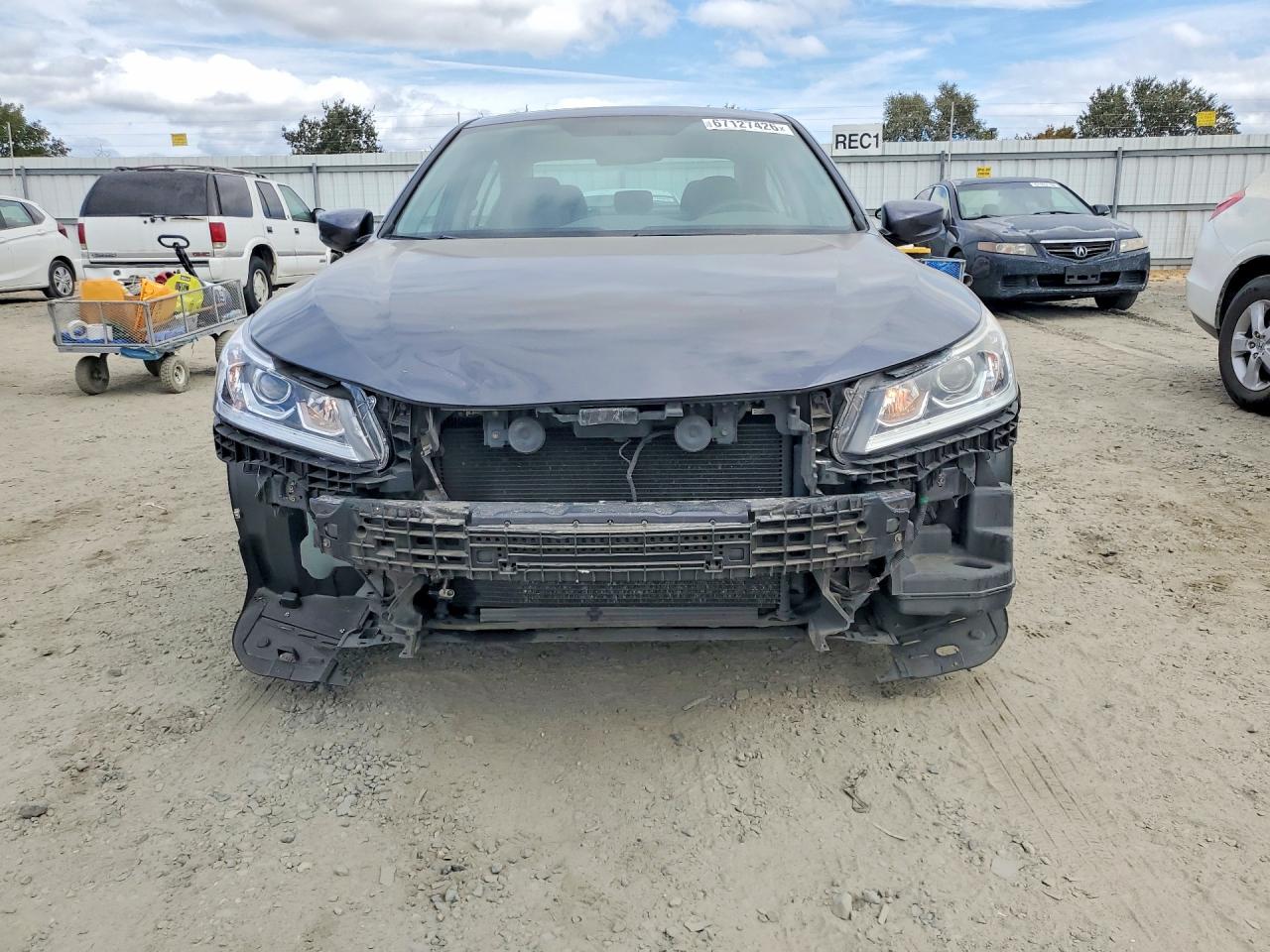 2017 HONDA ACCORD LX — снимка 5
